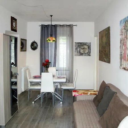 Locazione Turistica Casa Giulia *